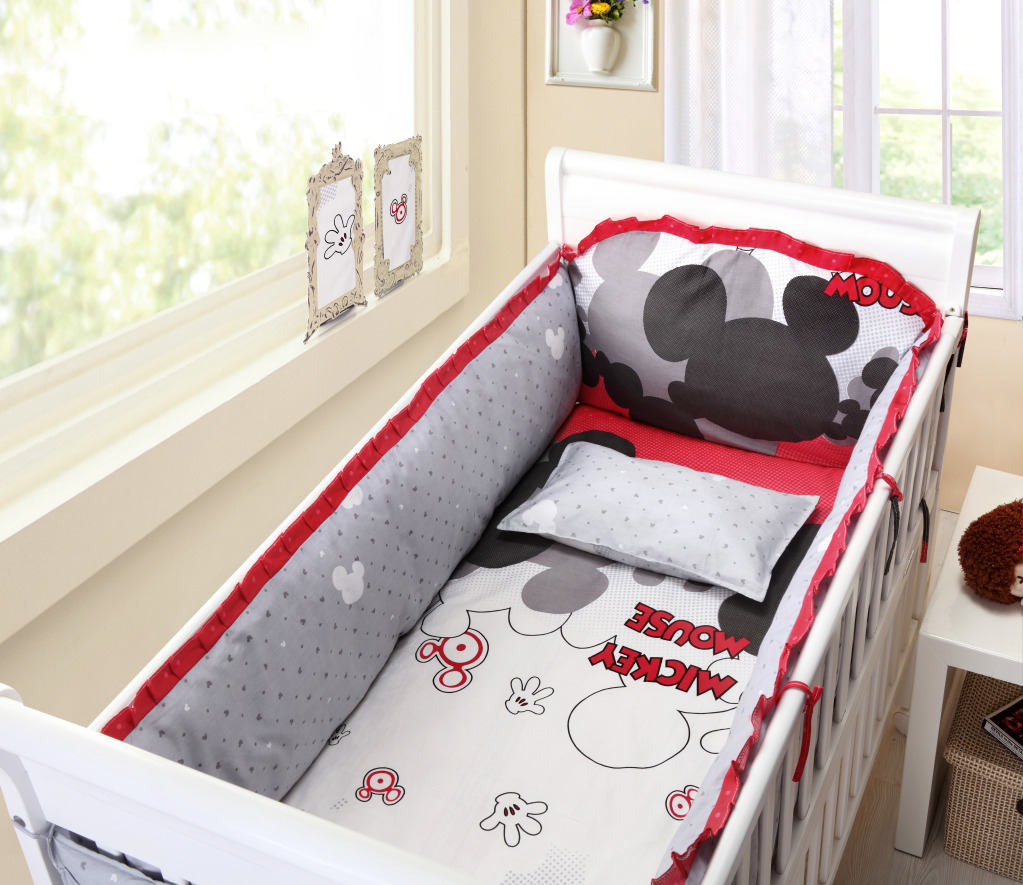 Baby Bedding Crib Cot Sets  10 Piece Mickey Mouse Theme  Rrp $180
