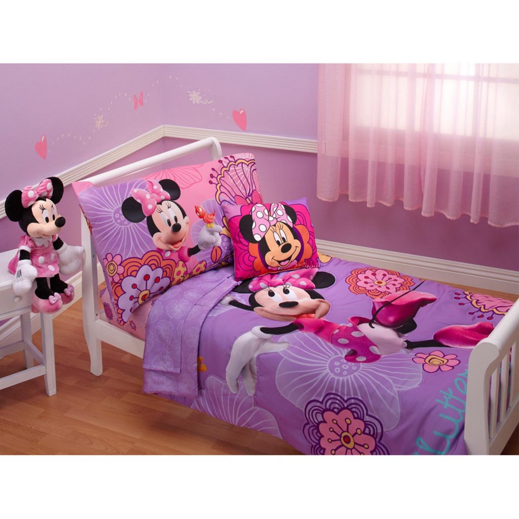Gorgeous Mickey Mouse Toddler Bedding