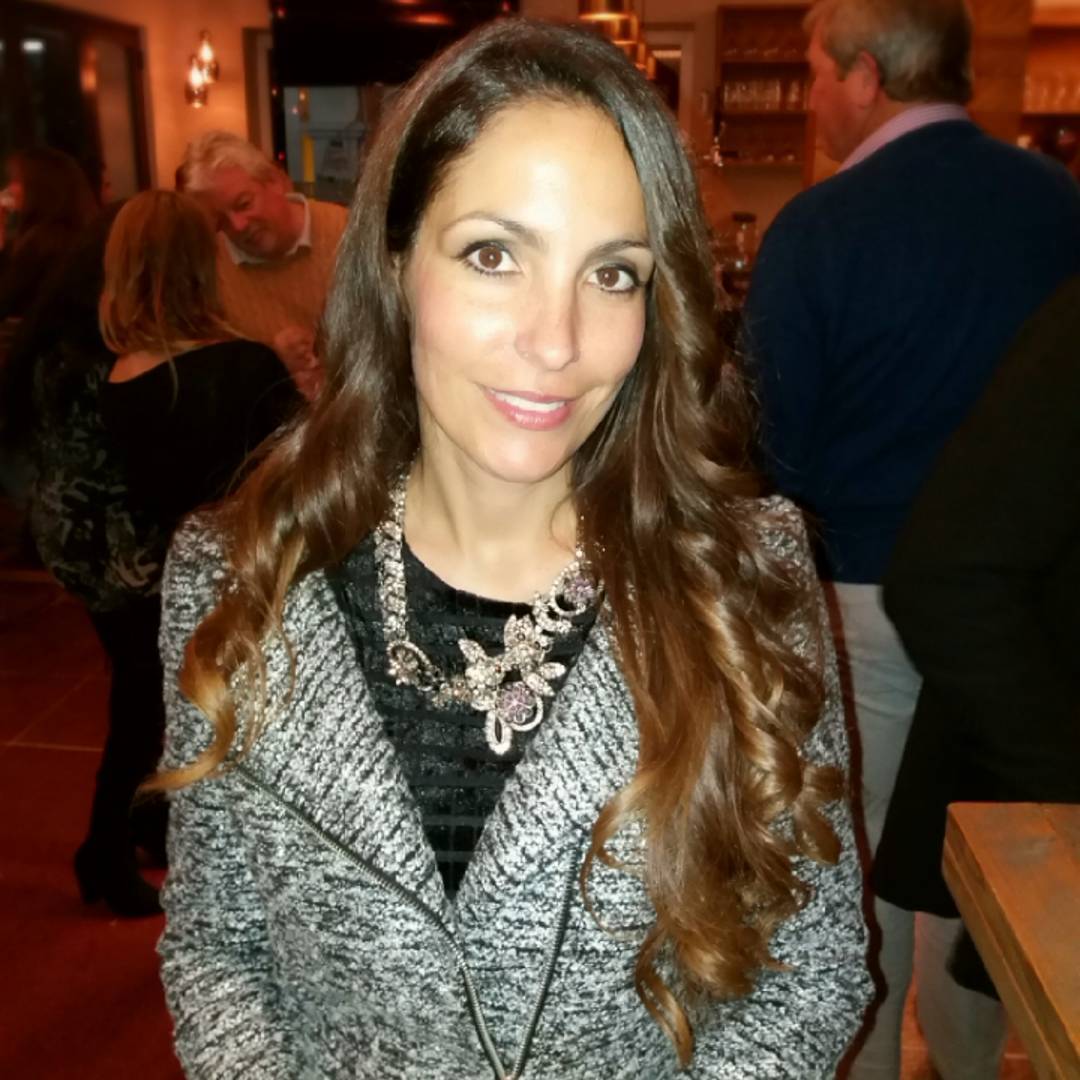 Arianasoffici On Topsy One