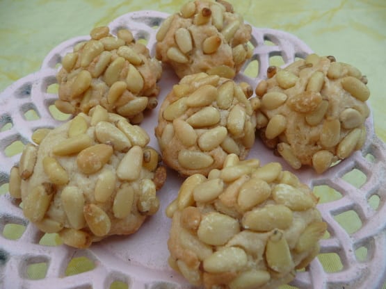 Italian Pine Nut Cookies