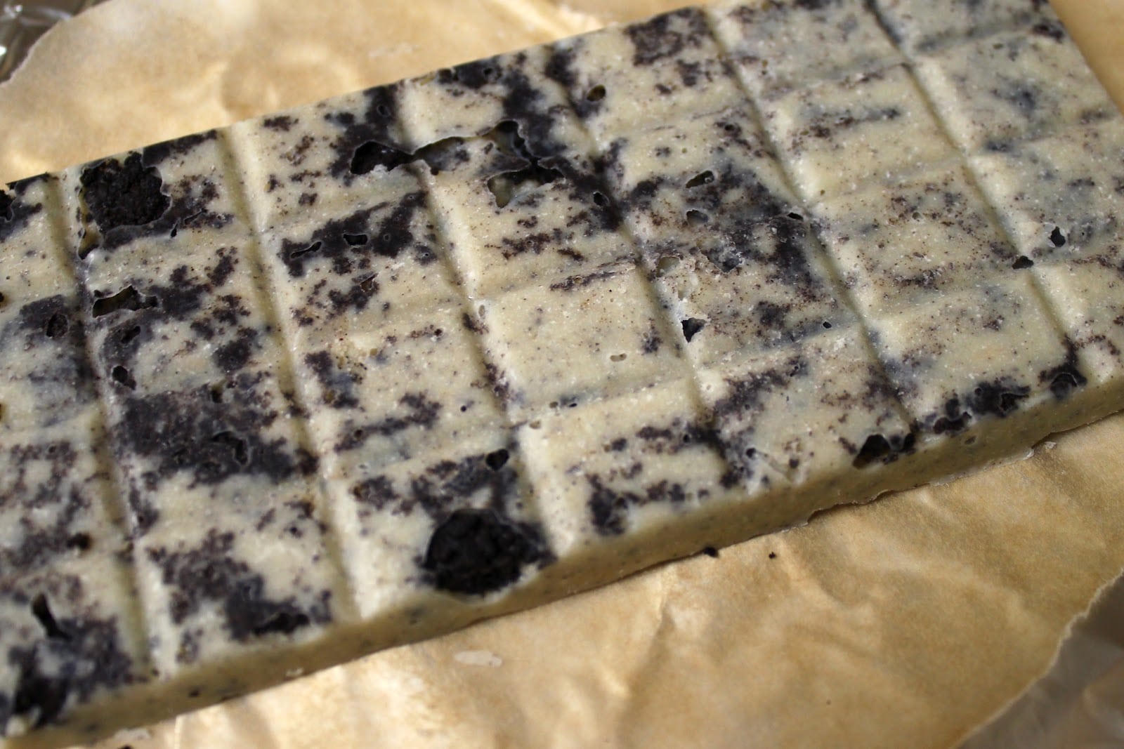 Organnix  Vegan  Hershey's Cookies N' Cream  Bar