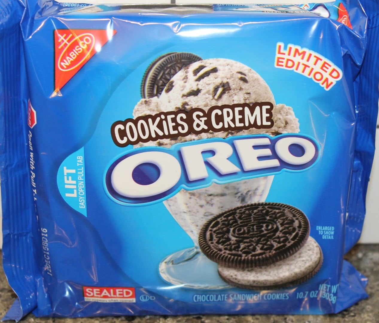 Walmart Launches New Cookies And Cream Oreos Despite Oreos Being