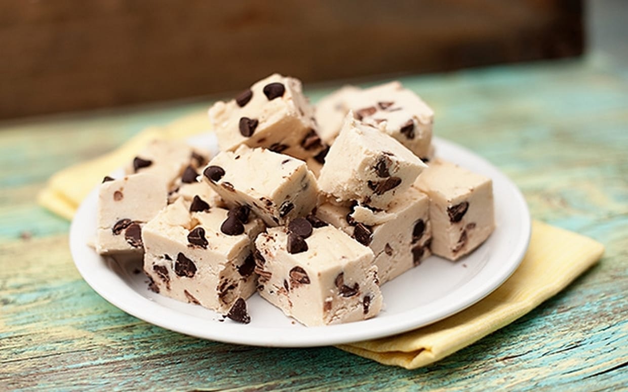 20 Spectacular Cookie Dough Desserts