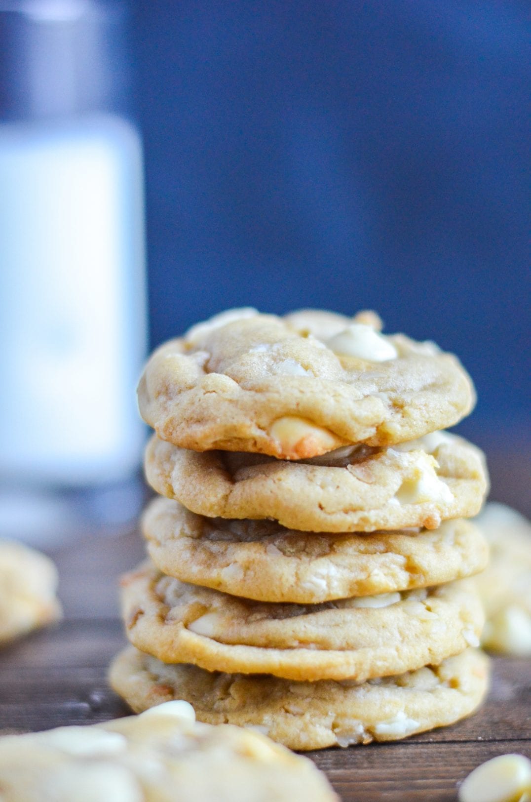 Chewy White Chocolate Macadamia Nut Cookies