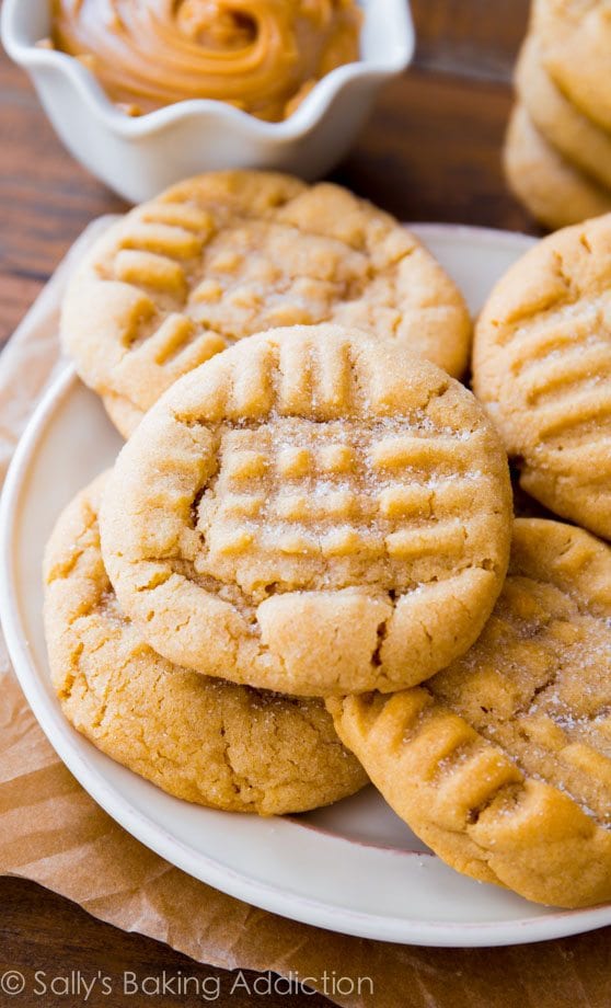 Classic Peanut Butter Cookies