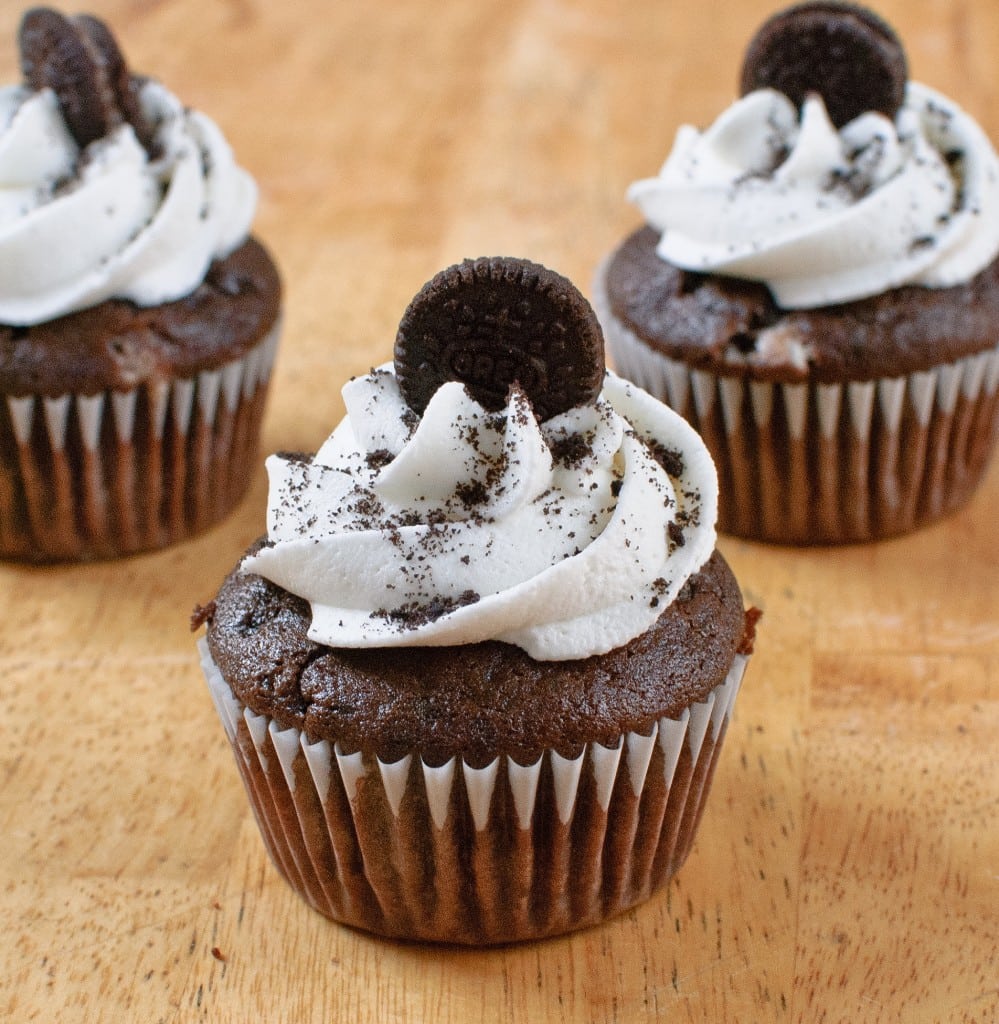 Cookies N' Cream Cupcakes