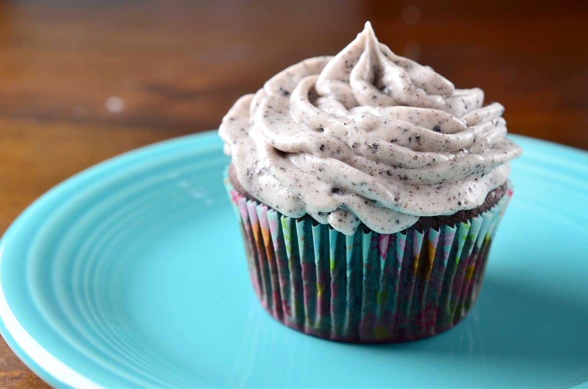 Cookies N' Cream Cupcakes