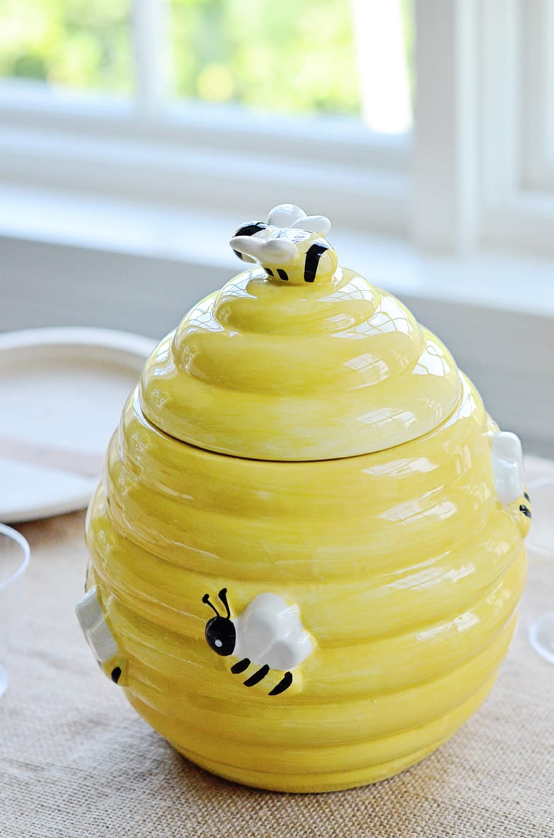 Honey Bee Themed Kids Party