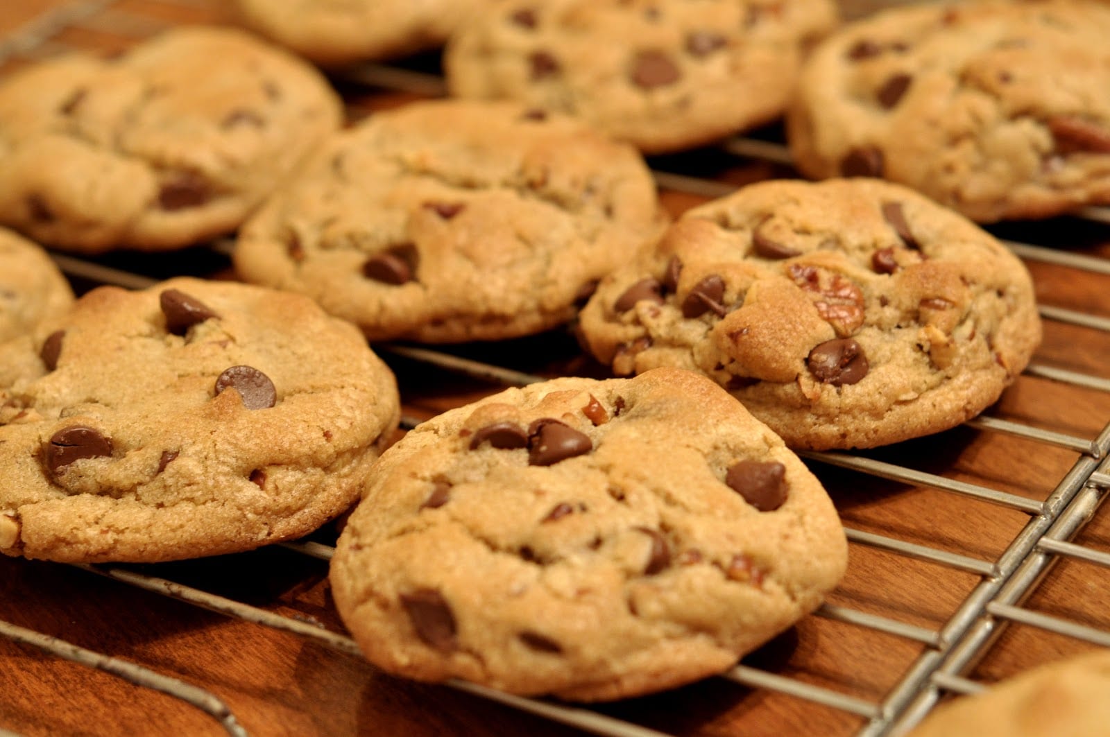 How To Bake The Perfect Batch Of Cookies [video]