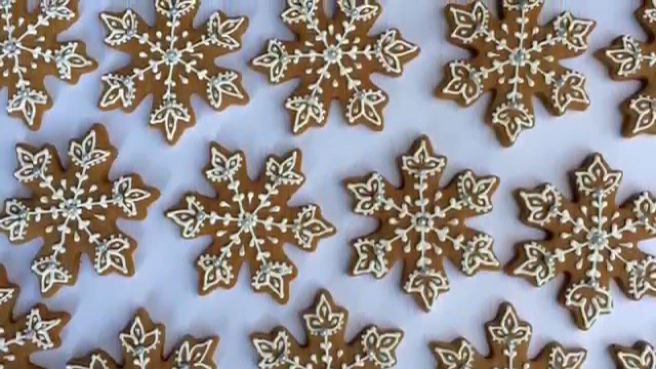 How To Decorate Gingerbread Cookies