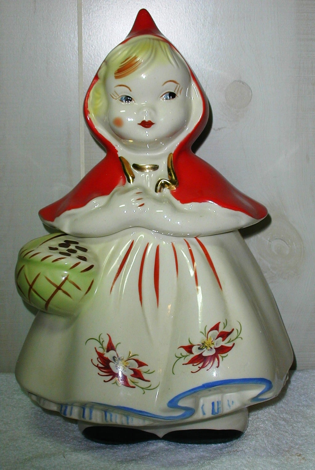 Hull Little Red Riding Hood ~poinsettia~ Rare Collector Cookie Jar
