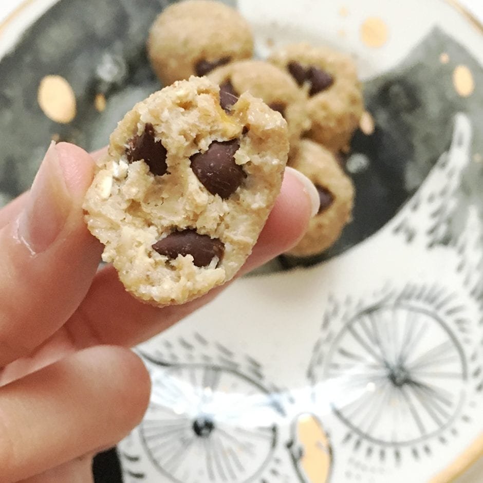 Raw Cookie Dough Cashew Date Balls Recipe