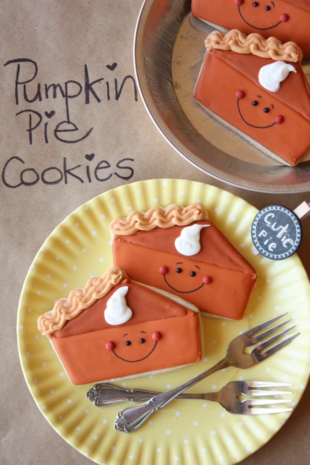 Munchkin Munchies  Pumpkin Pie Decorated Sugar Cookies
