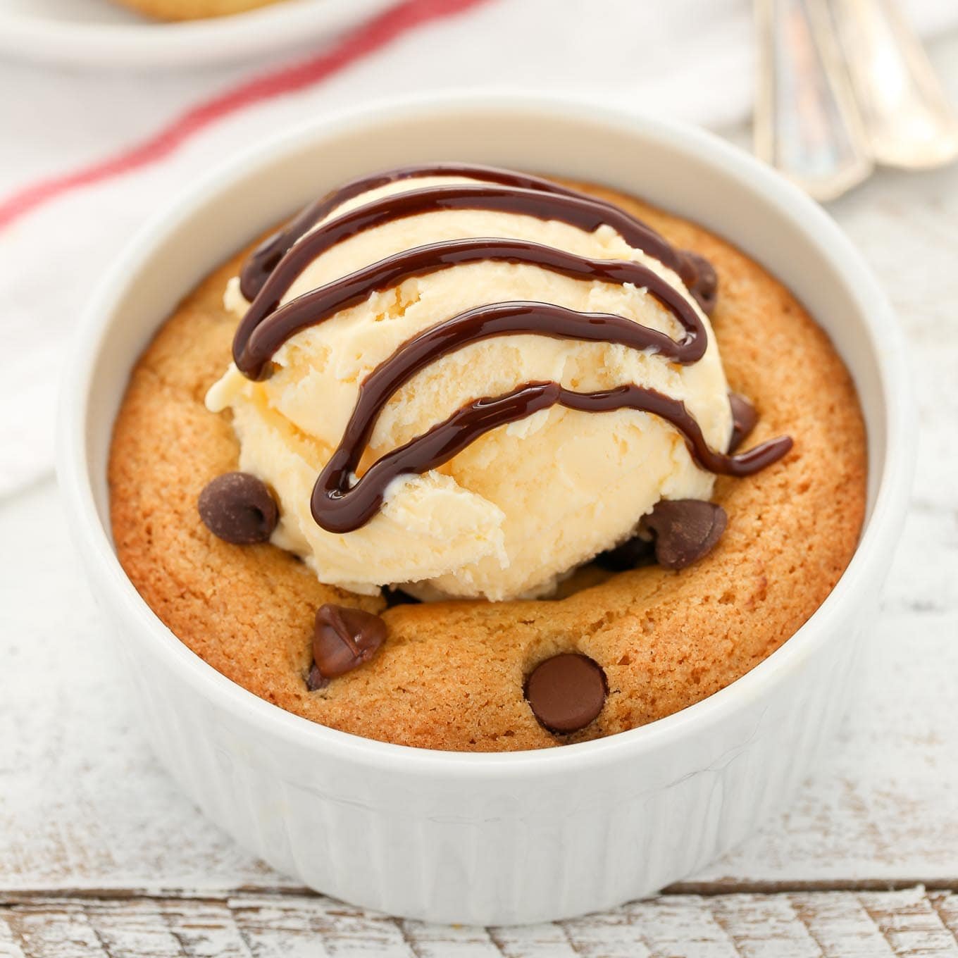 Single Serving Deep Dish Chocolate Chip Cookie