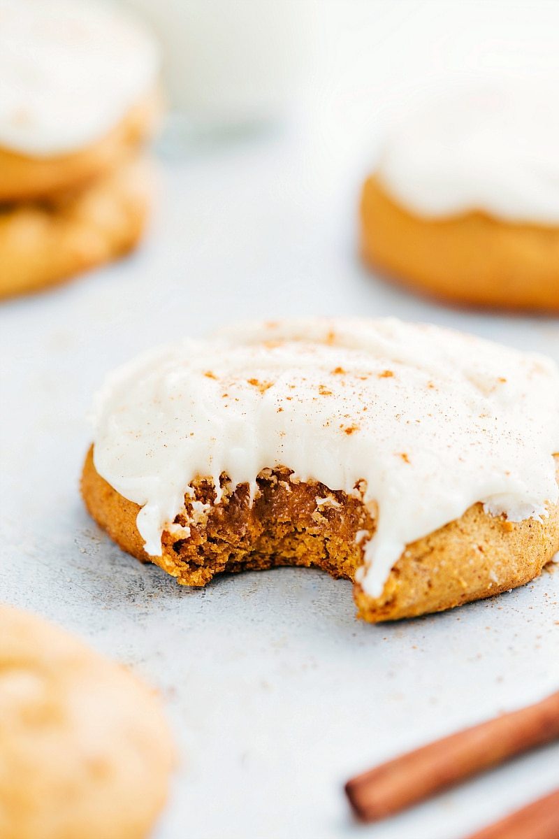 Soft Pumpkin Cookies {bakery Style}