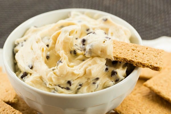 Chocolate Chip Cookie Dough Dip â Recipesbnb