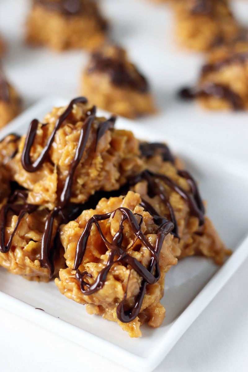 Chocolate Peanut Butter Cornflake Cookies Â» Persnickety Plates