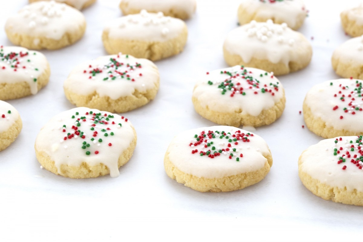 Classic Italian Christmas Cookies