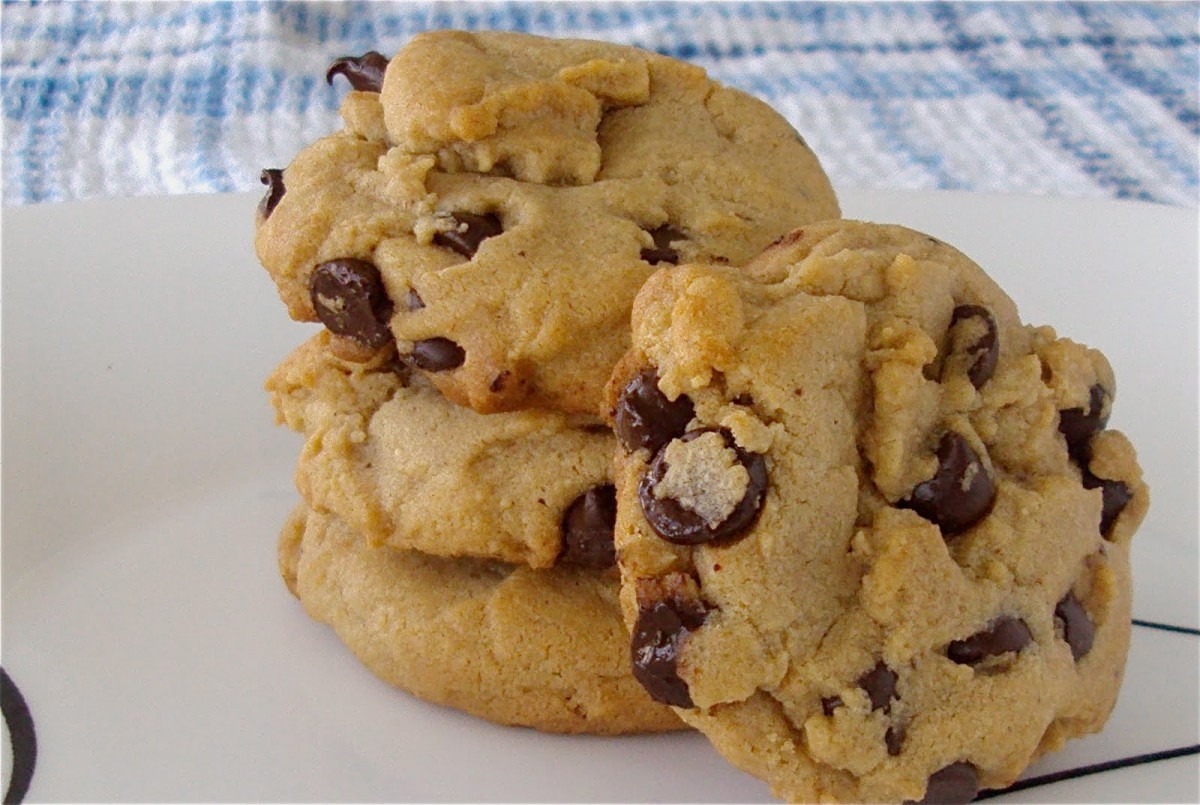 Leanne Bakes  Peanut Butter Chocolate Chip Cookies