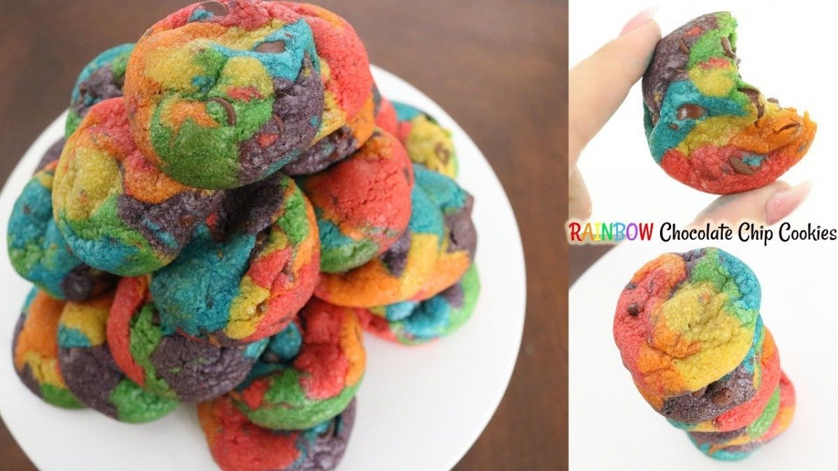 Rainbow Chocolate Chip Cookies!