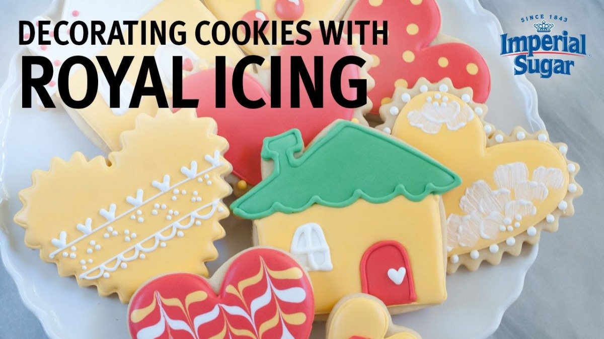 How To Decorate Cookies With Royal Icing