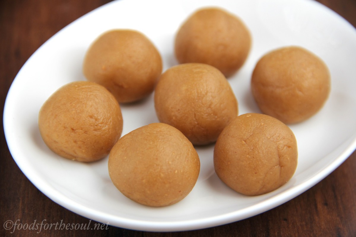 Peanut Butter Cookie Dough Bites
