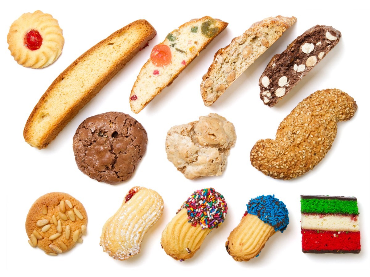 A Closer Look At Your Italian Bakery's Cookie Case
