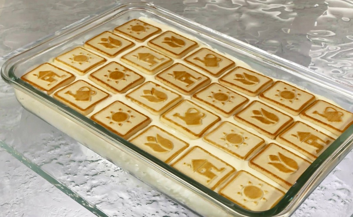 Banana Chessman Cookie Pudding