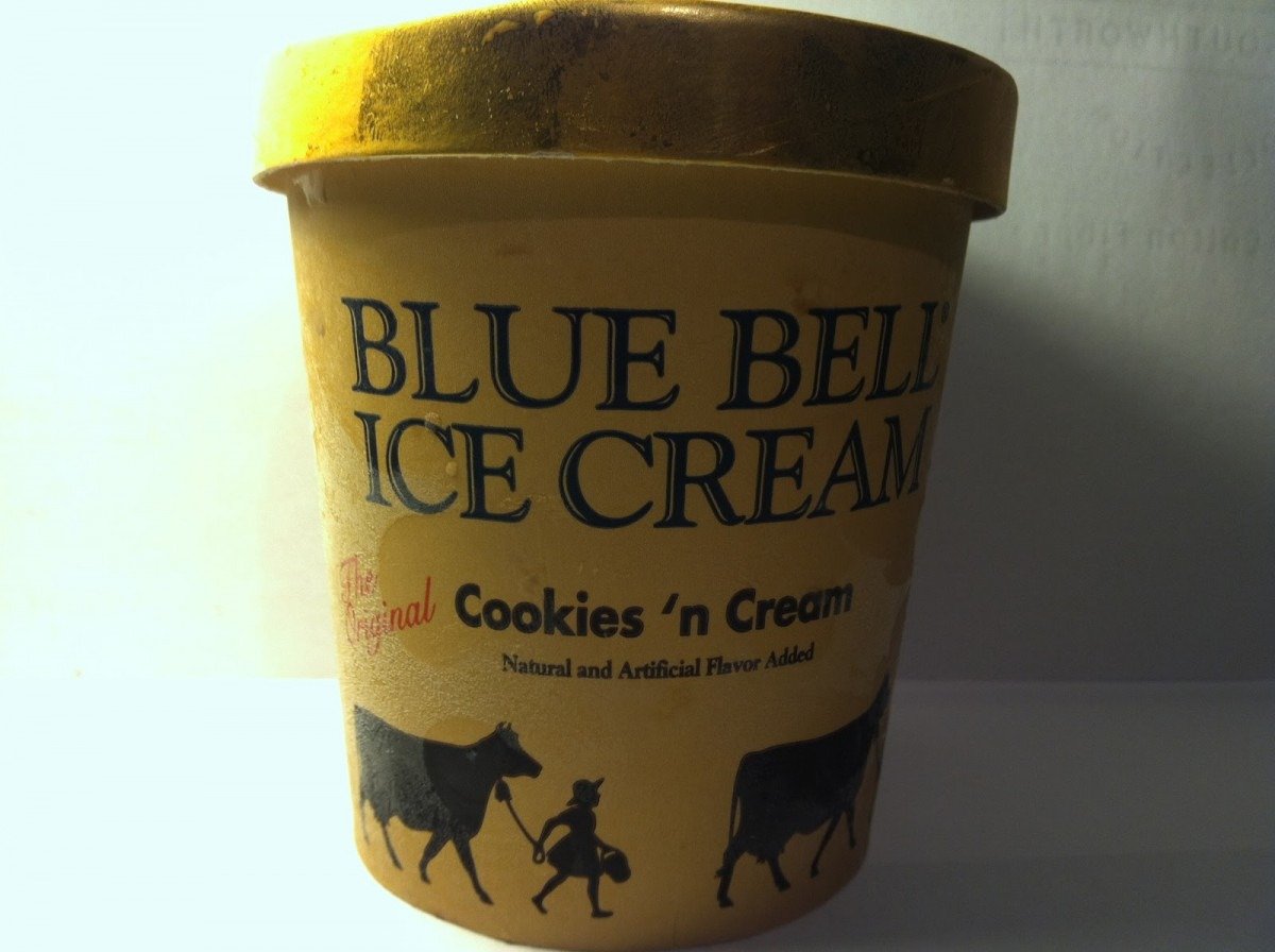 Crazy Food Dude  Review  Blue Bell Cookies & Cream Ice Cream