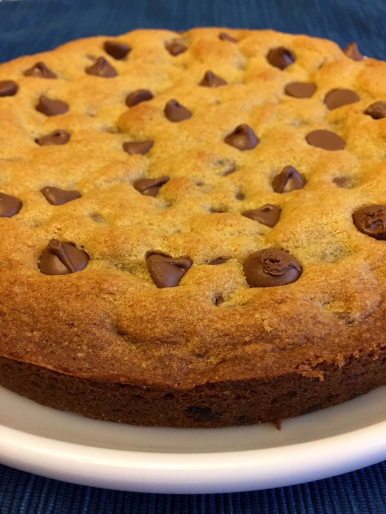 How To Make Chocolate Chip Cookie Cake â Best Recipe Ever