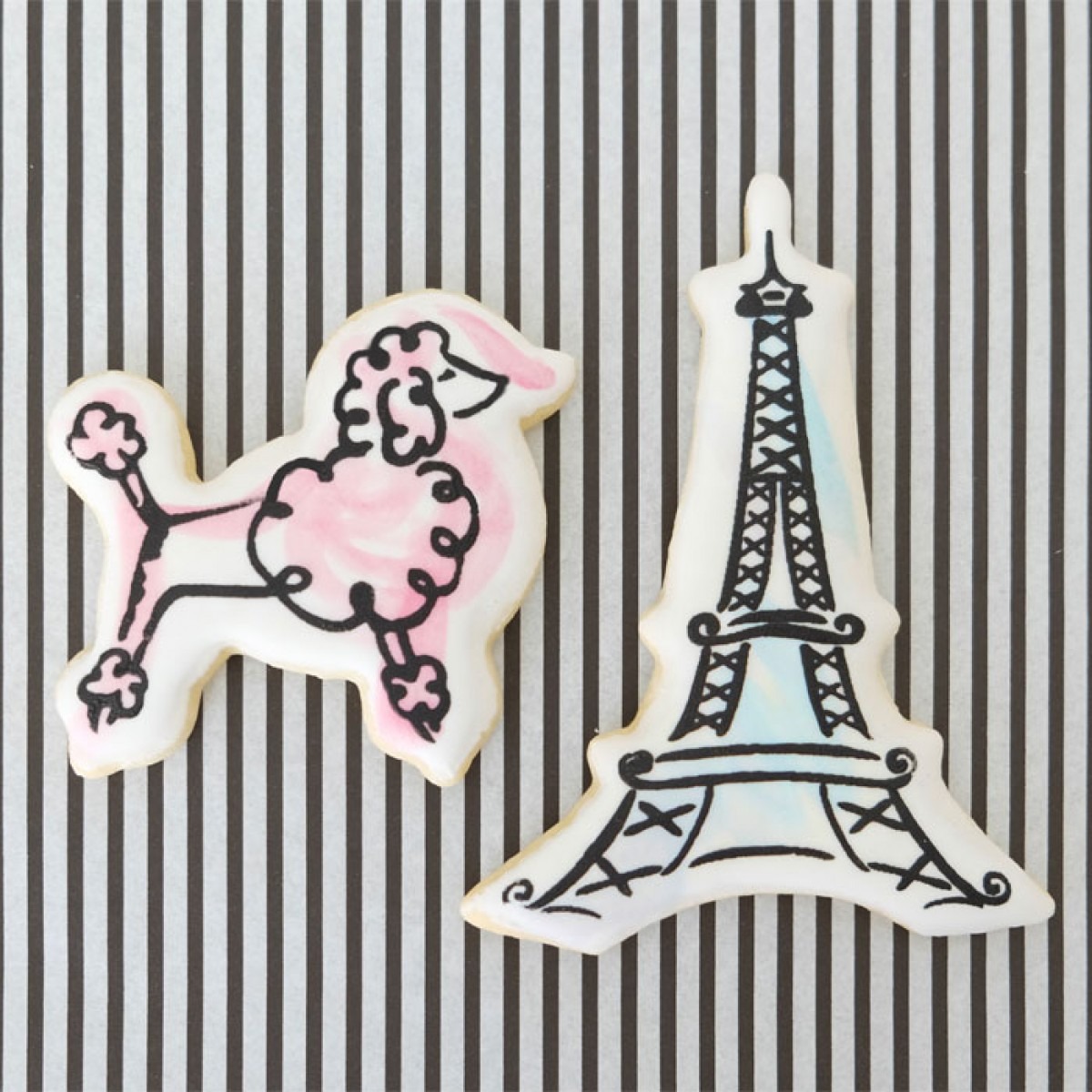 Eiffel Tower Poodle Cookies