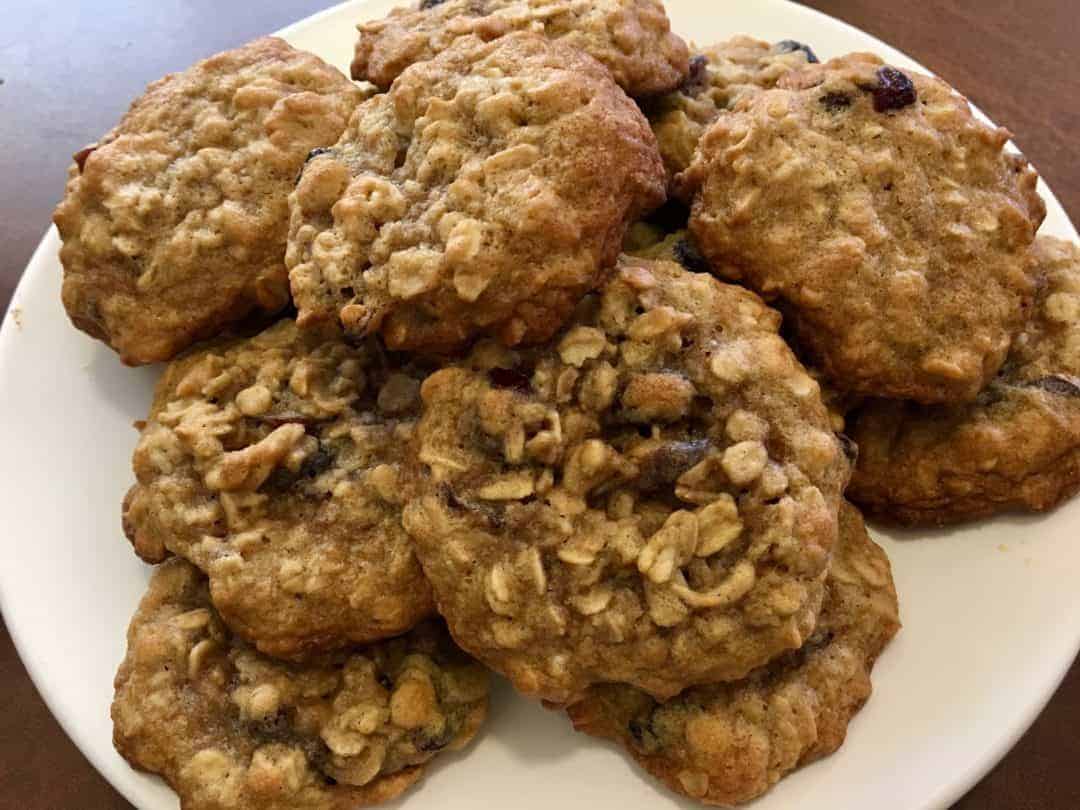 Oatmeal Craisin Cookies