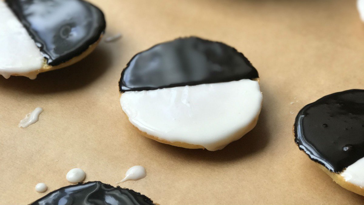 How To Make Black And White Cookies