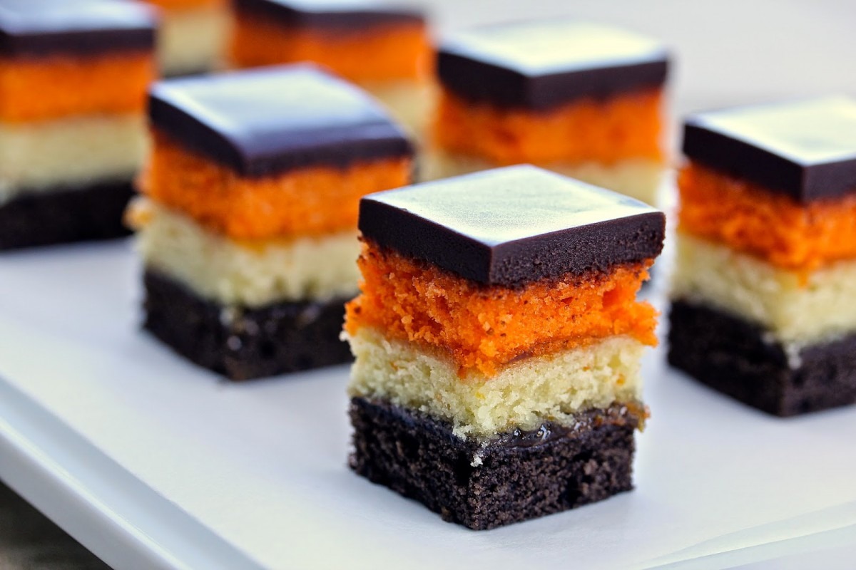 Amaretto Tricolor Cookies