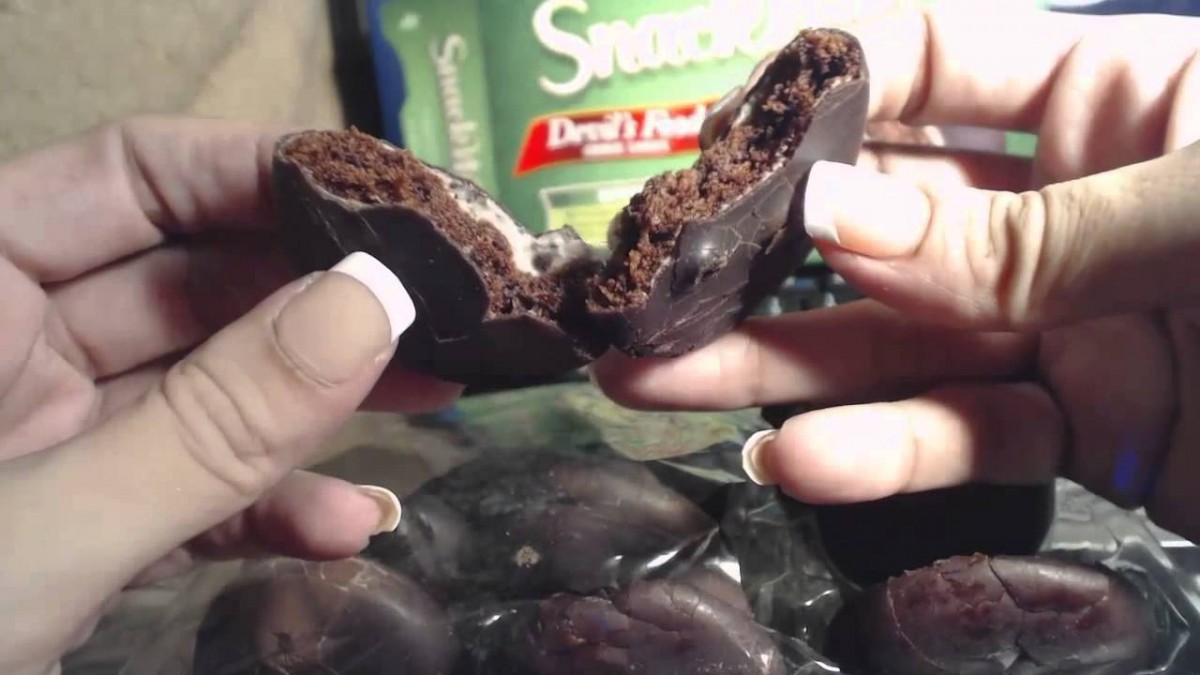 Asmr Eating Snackwells Devil Food Cake Cookies