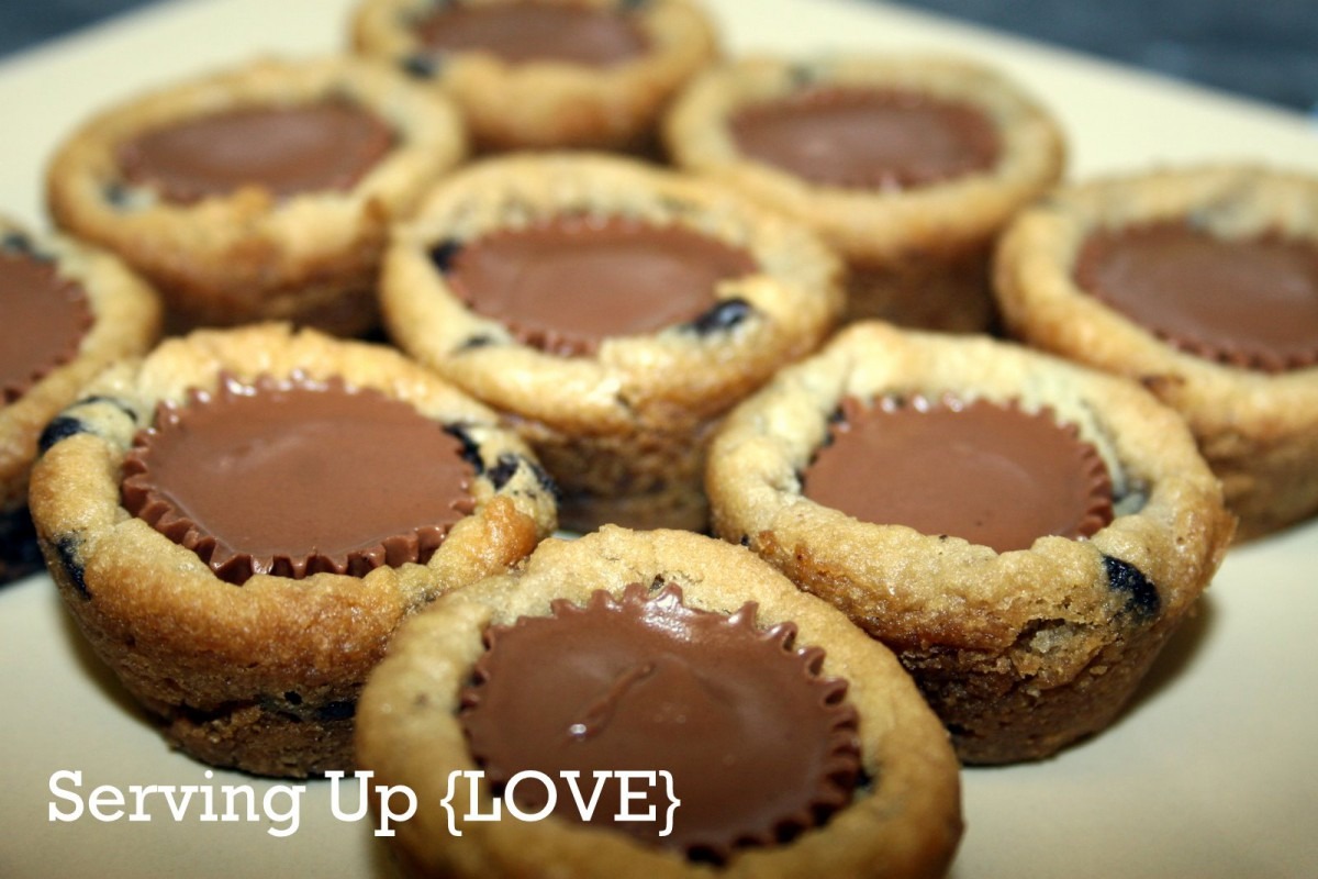 Katherine's Kitchen  Serving Up {cookies}  Chocolate Chip Peanut