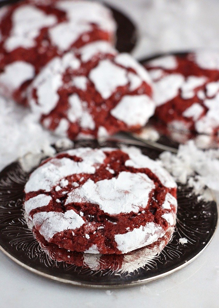 Red Velvet Crinkle Cookies â Eat Well