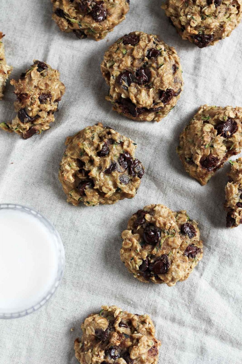 Healthy Chocolate Chip Zucchini Oatmeal Cookies