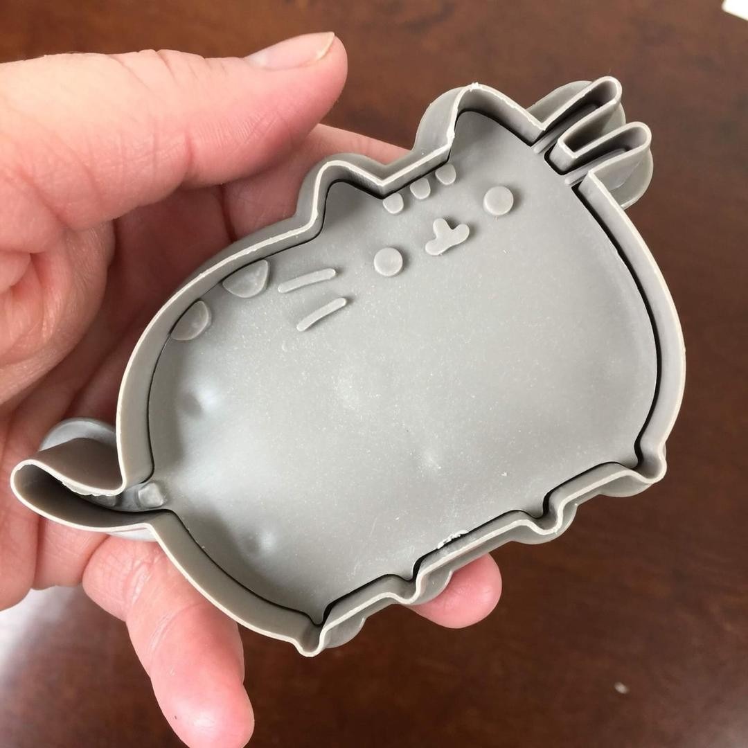 Pusheen Subscription Box Cookie Cutter