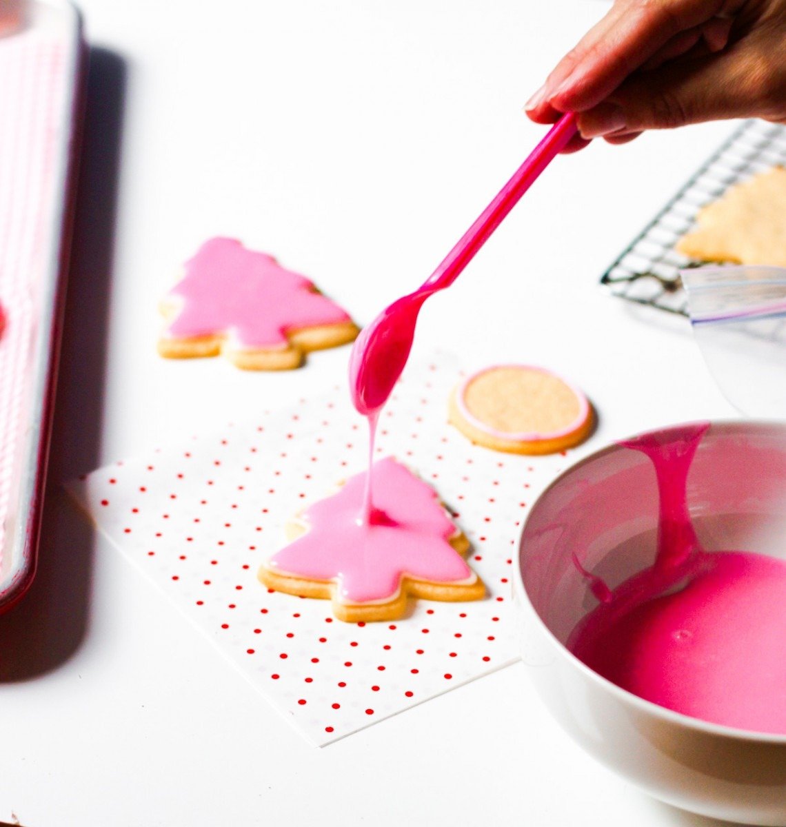 Pretty Party Basics  Tips & Tricks To Decorate A Sugar Cookie Like