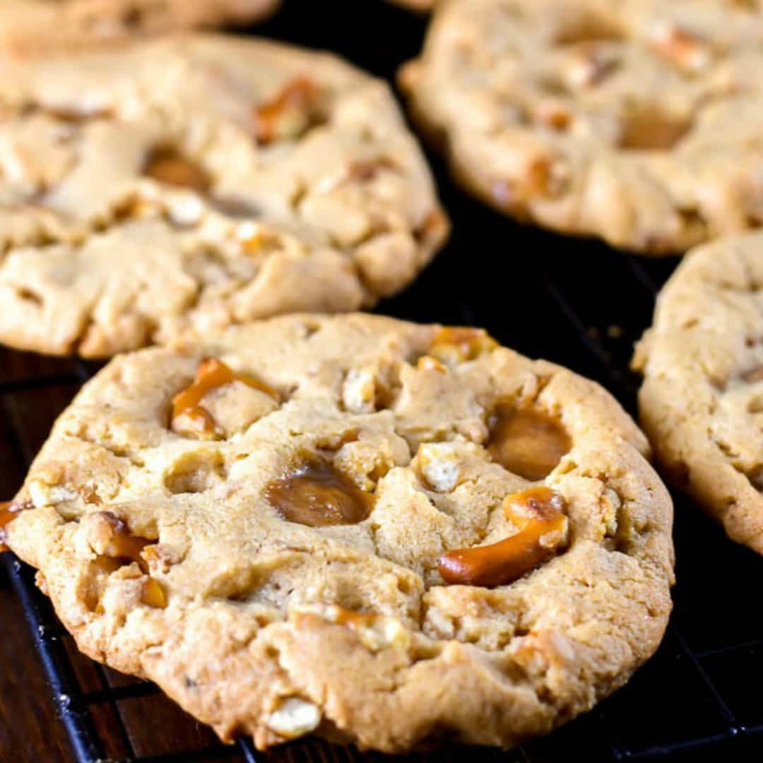 Caramel Peanut Butter Pretzel Cookies â Real Housemoms