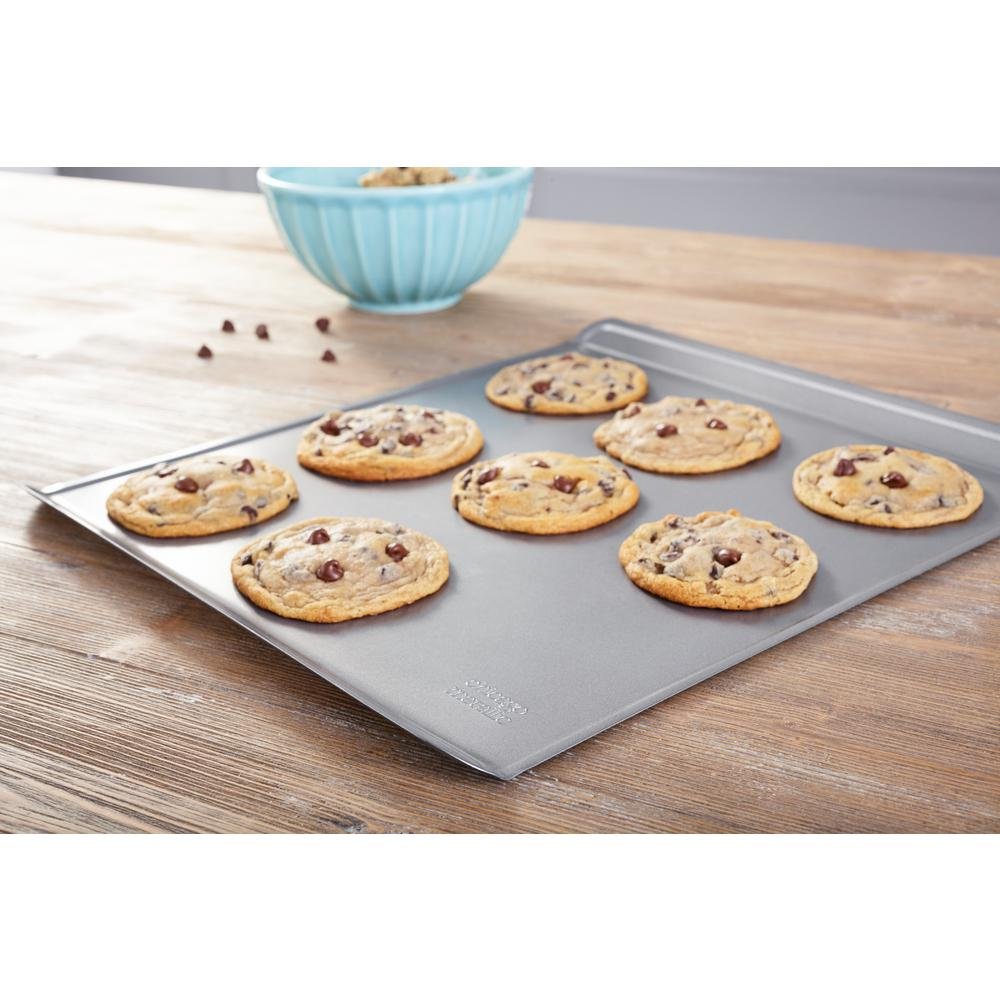 Chicago Metallic Commercial Ii Large Cookie Sheet