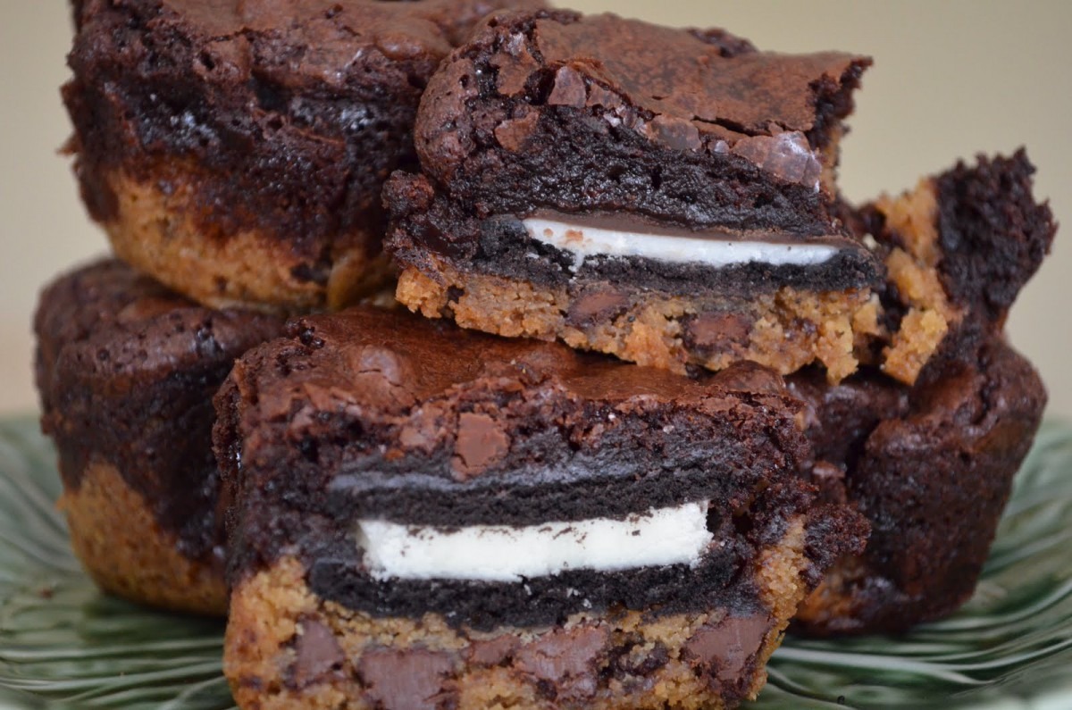 Ultimate  Surprise  Oreo N' Chocolate Chip Cookie Fudge Brownie