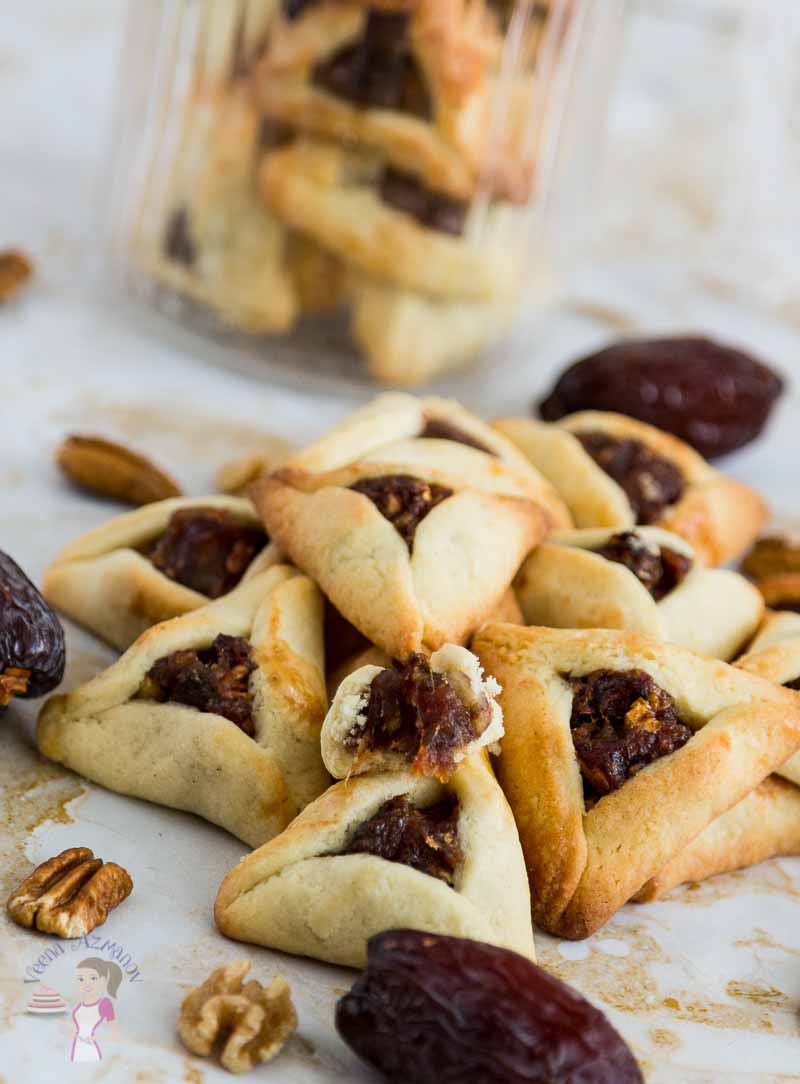 Dates Purim Cookies Recipe Aka Dates Ozen Haman