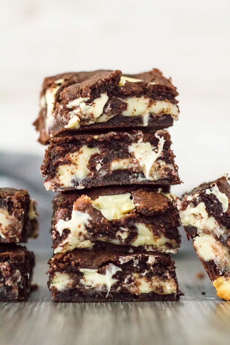Fudge Stuffed Chocolate Cookie Bars