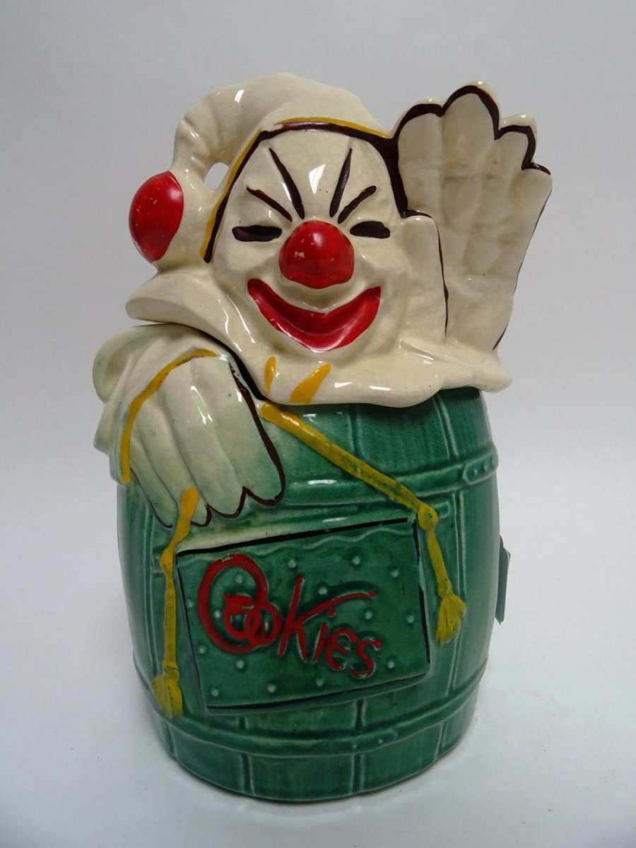 Vintage Mccoy Clown Cookie Jar