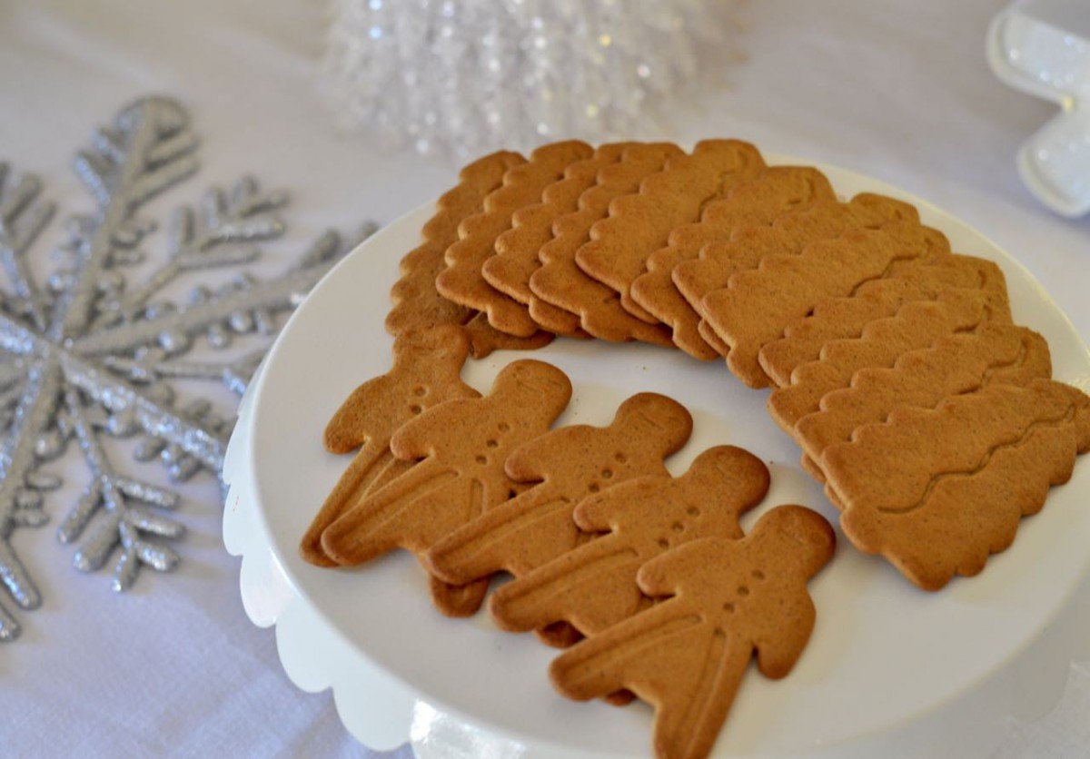 How To Host A Successful Cookie Exchange + Free Printables!