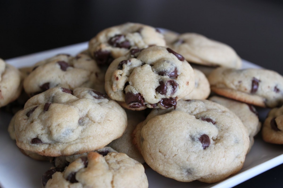Cooper Cookin'  Puffy Chocolate Chip Cookies
