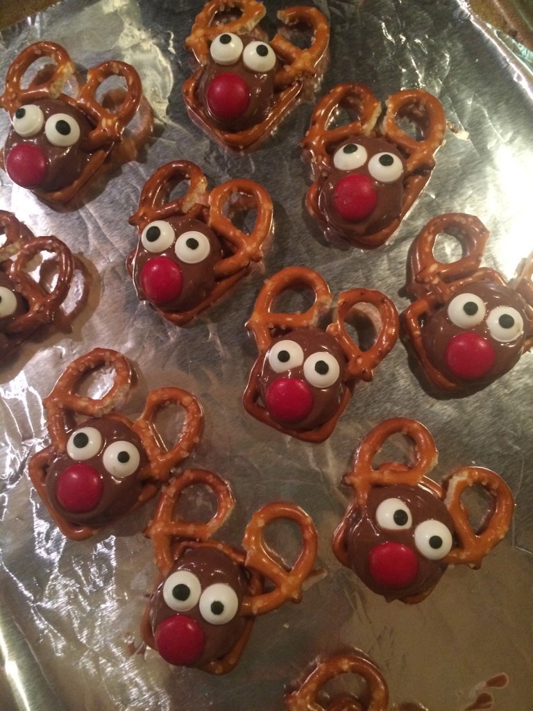 Chocolate Reindeer Pretzels