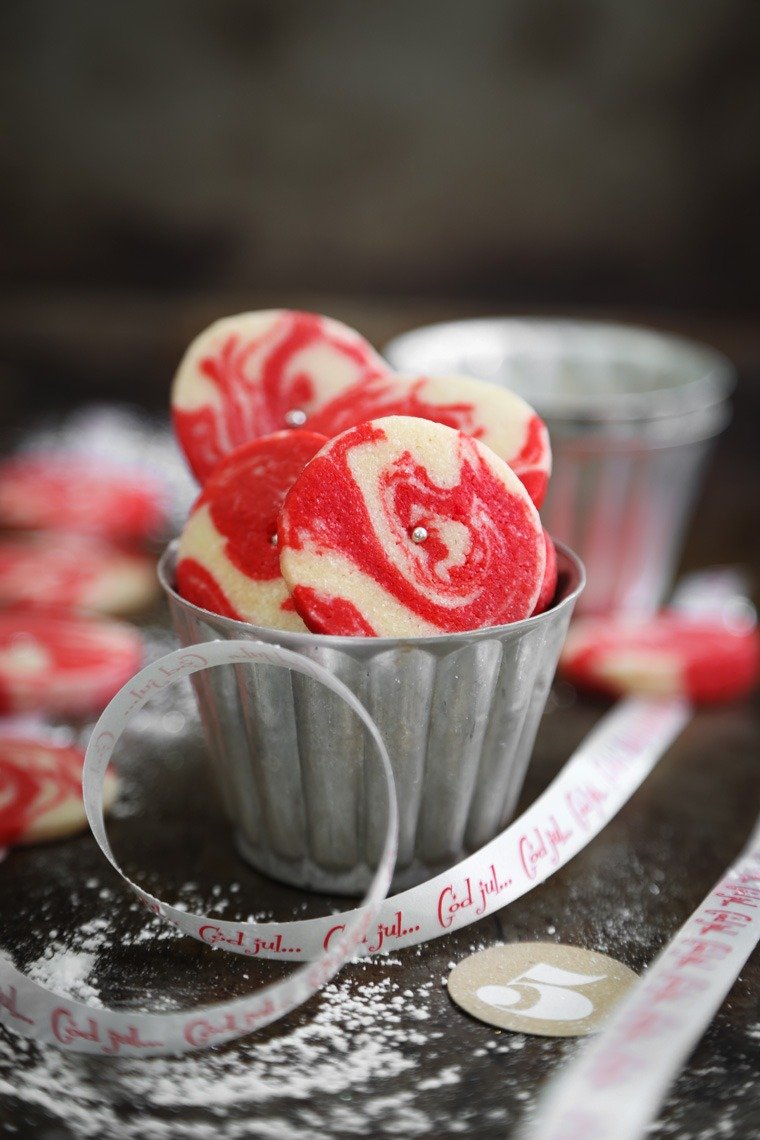 Gift This! Marbled Peppermint Sugar Cookies
